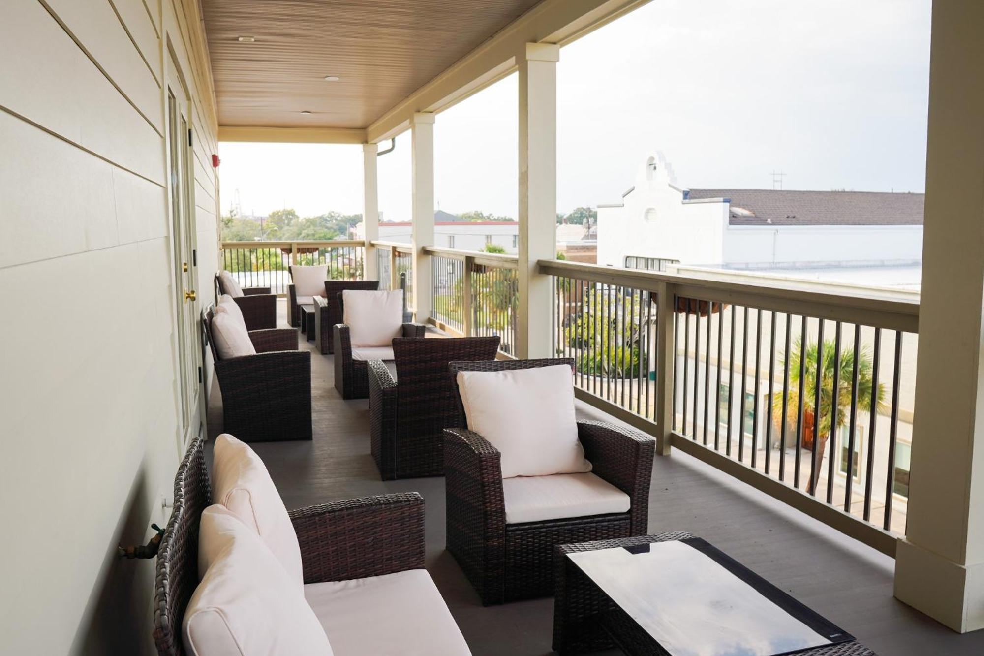 Hotel Whiskey In Pascagoula Eksteriør bilde